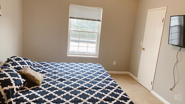 Photo - 2355 Club Meridian Dr Unidad c9