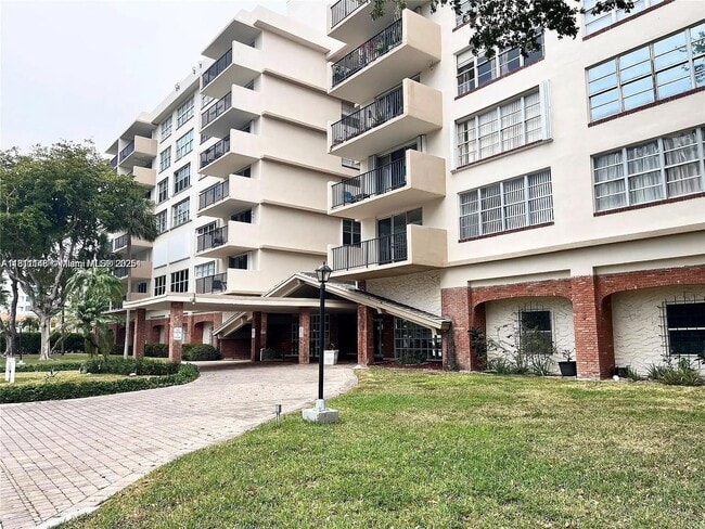 Photo - 1001 91st St Apartment Unit 508