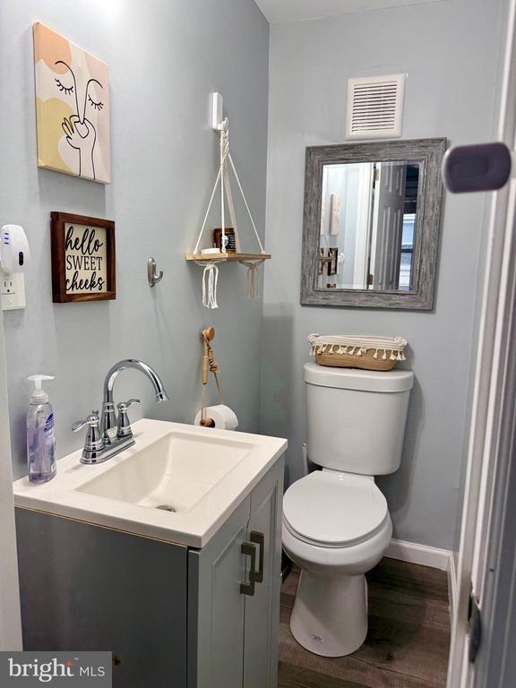 Photo - 4427 Terrace Ave