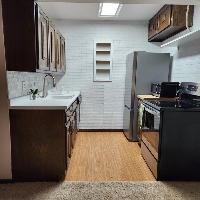 Photo - 2690 Oxford St N Unidad Cozy condo in Roseville