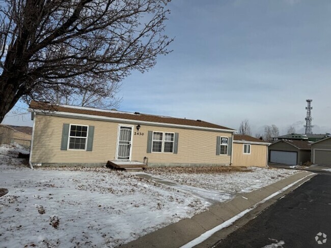 Building Photo - Bear Creek 3BD/2BA w/ 2 Car Detached Garage Rental