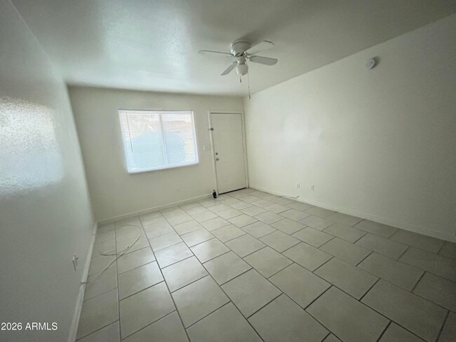 Photo - 12440 N 20th St Unidad 119