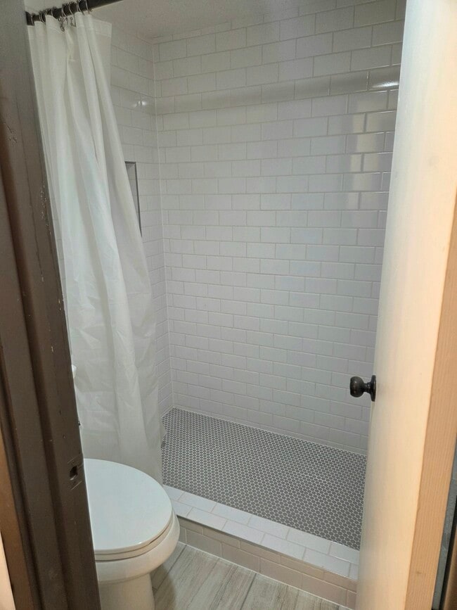 Photo - 5490 Worthington Forest Pl E Unidad Condo