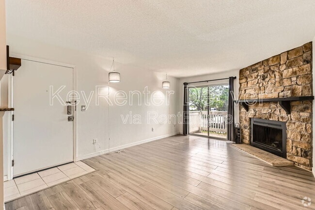 Building Photo - 14191 E Jewell Ave Unit 103 Rental