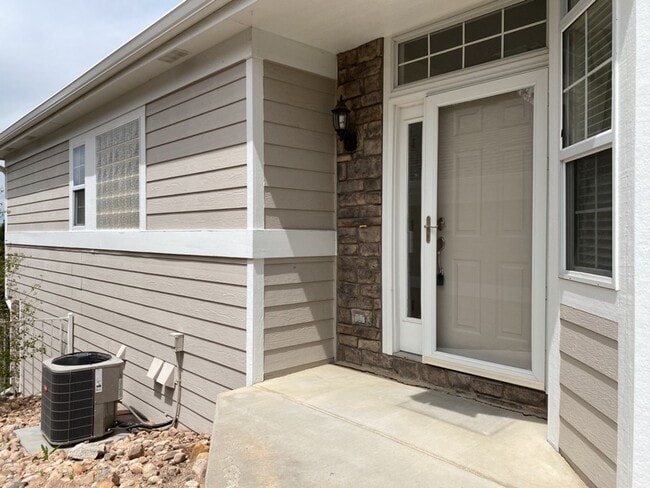 Photo - 5742 Crestwood Dr