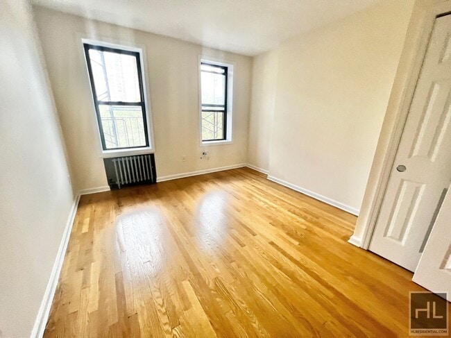 Photo - AMSTERDAM AVENUE Unit 4S