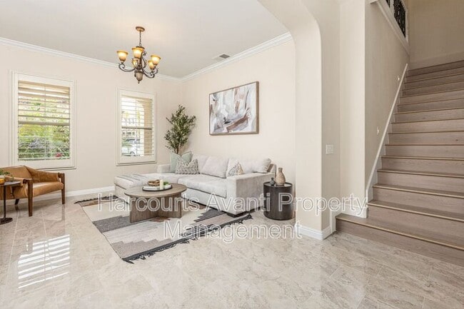 Photo - 5582 Valerio Trl