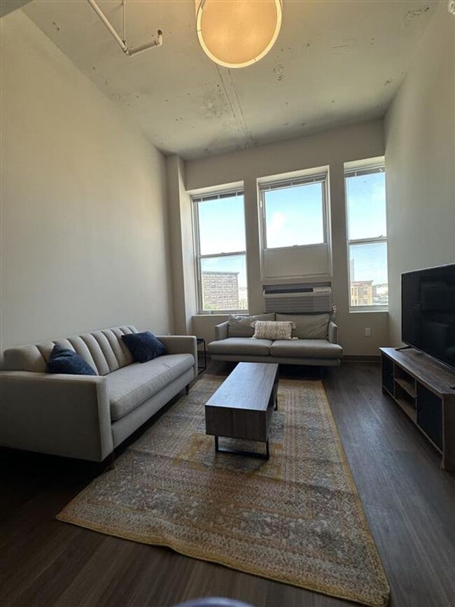 740 North by 3L Living