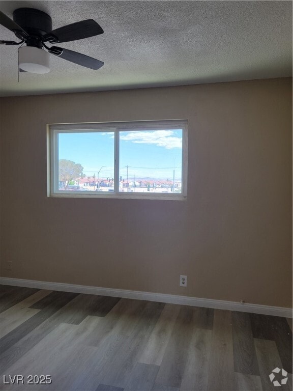 Building Photo - 3701 Thomas Ave Unit 04 Rental