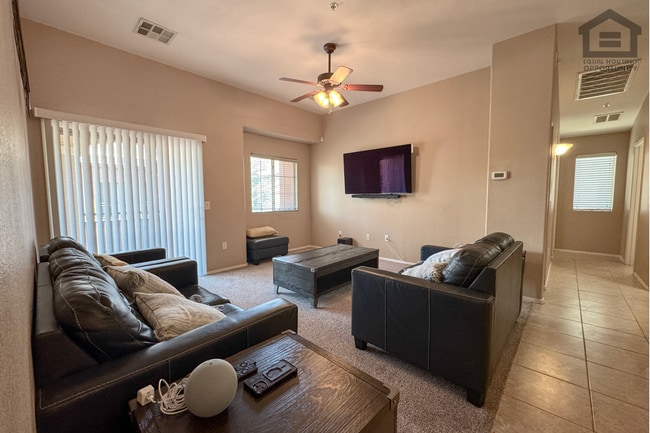 Building Photo - 2Bed/2Bath Furnished Condo in North Chandler! Move-In Ready on 07/23/2026! Unit 6