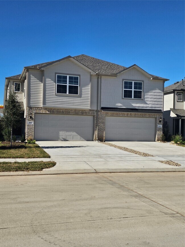 Photo - 5207 Shallowhurst Ln