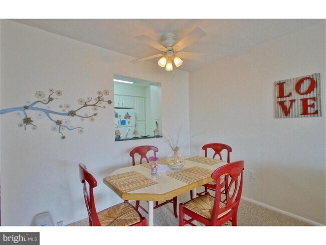 1420 Locust St Unit 10P