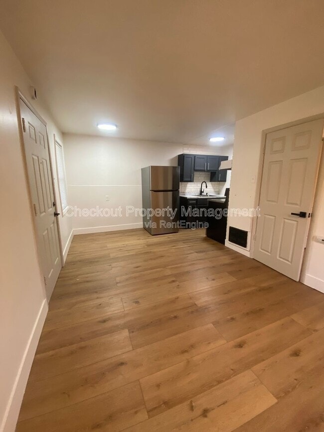 Photo - 120 Bellerive Blvd