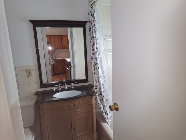 Photo - 589 Avenue A Unit 2R