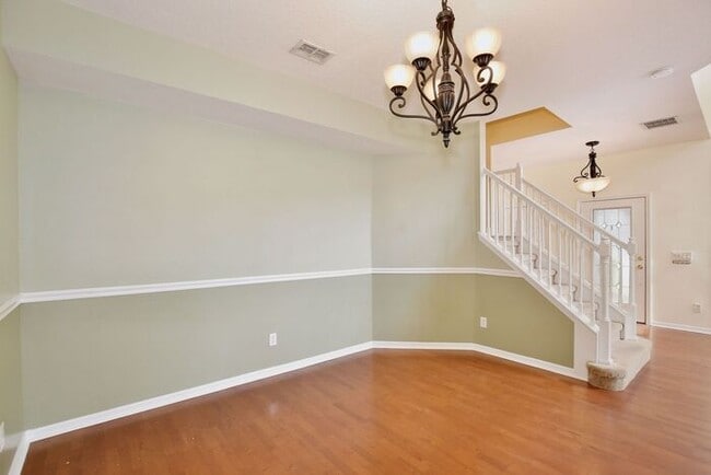 Photo - Luxury 3BR/3BA Townhome with 2-Car Garage in Gated Greystone – Sanford