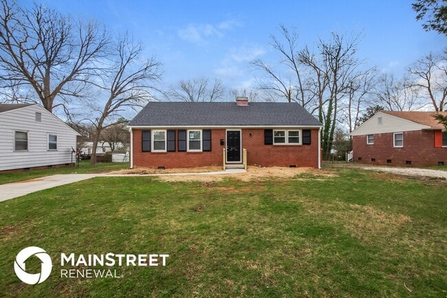 Building Photo - 2821 Burbank Dr