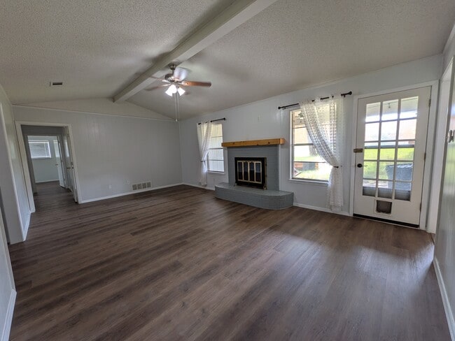 Photo - 2305 Stockbridge Ct