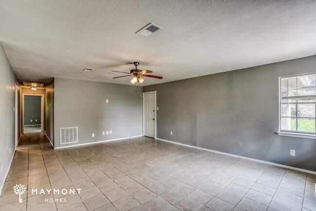 Photo - 16823 S Lighthouse Dr