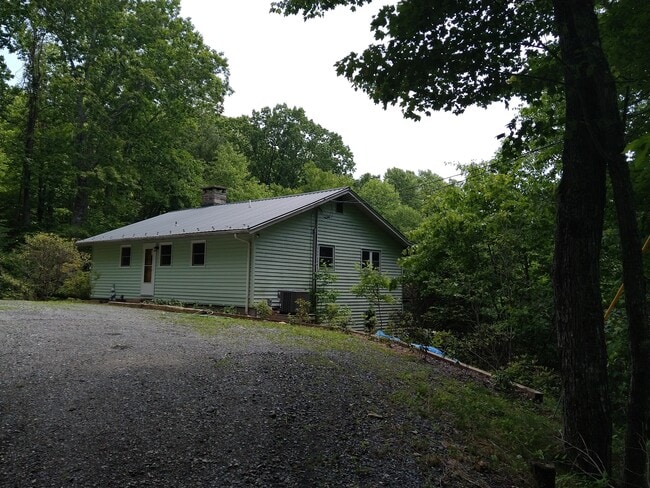 Building Photo - 295 Ozzie Cornett Dr Rental