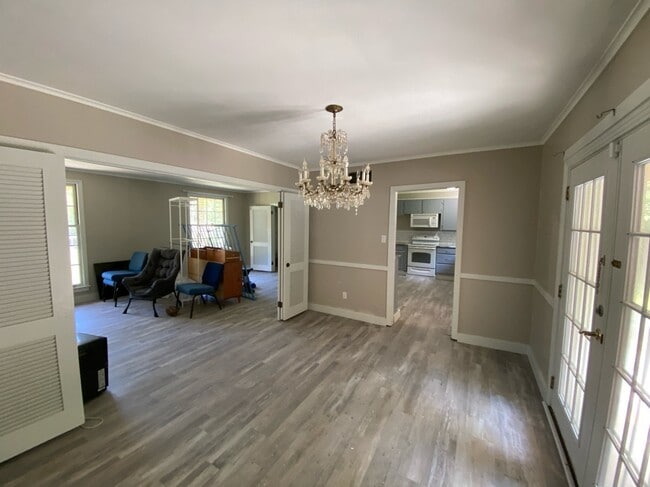 Photo - 1455 Parkside Dr
