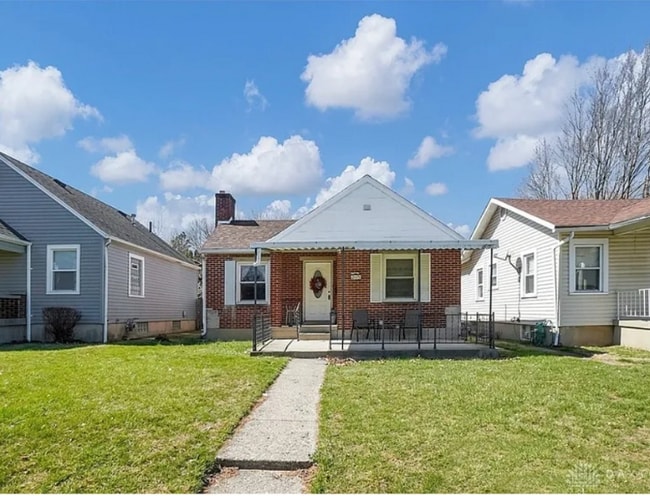 Building Photo - 2015 Rosemont Blvd