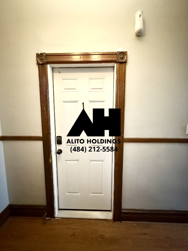 Photo - 104 N 10th St Unidad 1