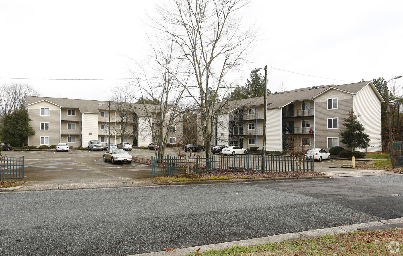 Photo - Underwood Square Apartments