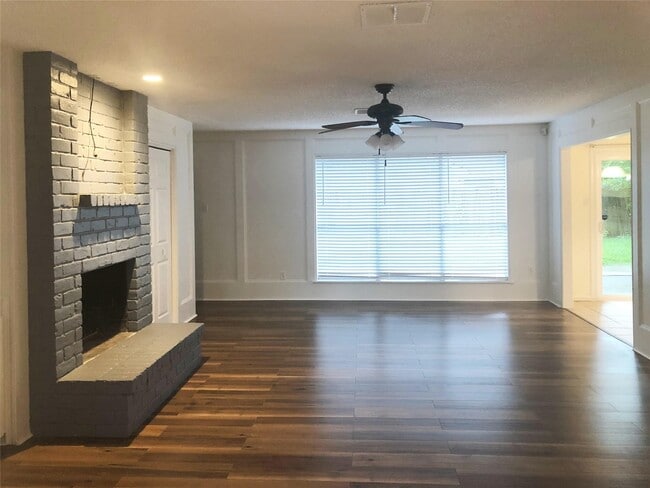 Photo - 15310 Glenwood Park Dr