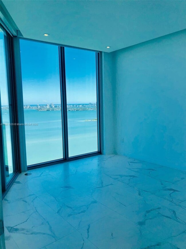 Photo - 2900 NE 7th Ave Unit 2404