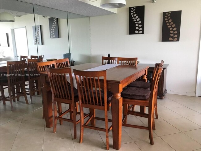 Photo - 20515 E Country Club Dr Unit 541