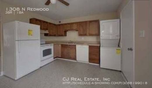 Photo - 1308 N Redwood-