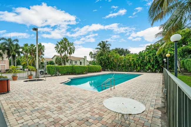 Photo - 1503 Belmont Pl