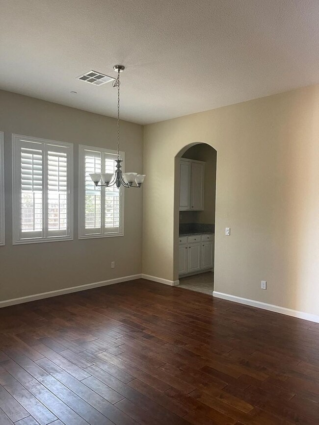 Photo - 15514 St Clement Way
