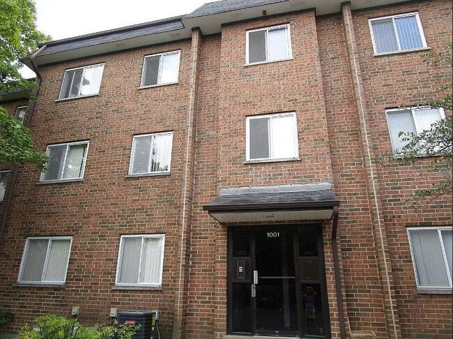Building Photo - 929 Buccaneer Dr Unit 1