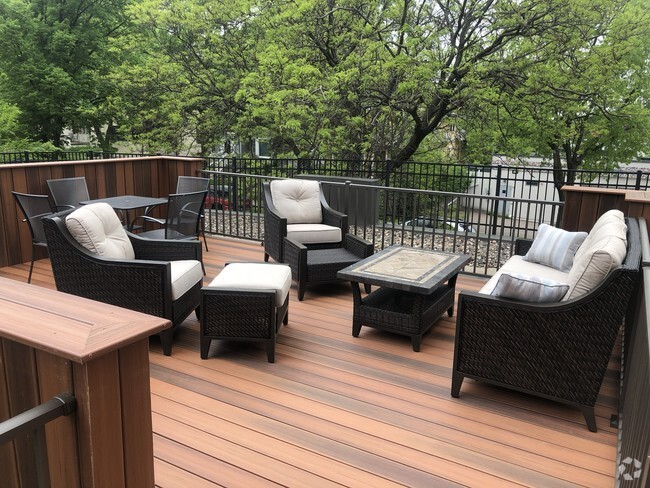 Roof Top Deck - Fulton Terrace Rental