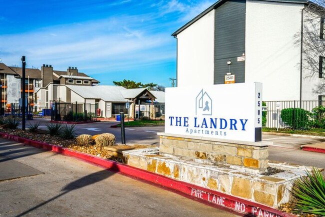 Photo - B3 | Lease Today and Receive 1 Month Free. *Restrictions Apply