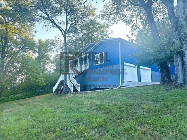 Photo - 286 Emily Ln