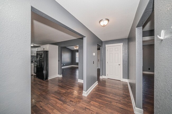 Photo - Please View 3D Virtual Walk-Through Before Scheduling a Showing