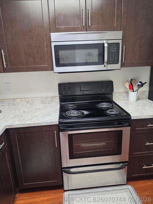Photo - 7720 NW 50th St