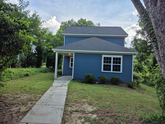 Photo - 2277 Pund Ave