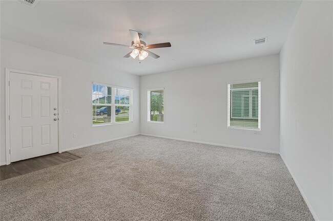 Photo - 133 Everglades Dr