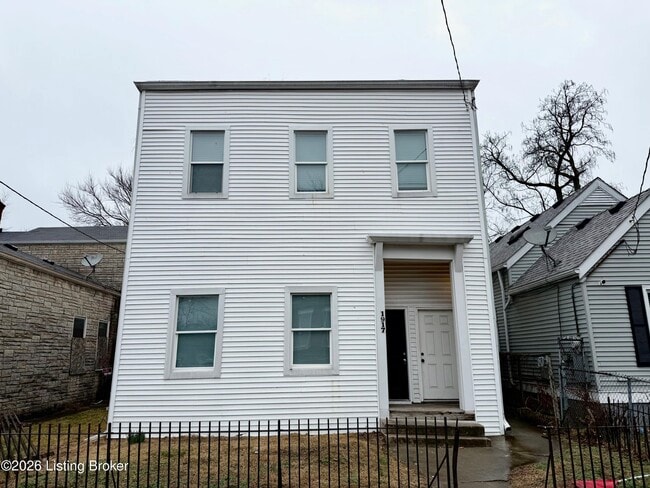 Building Photo - 1917 W Madison St