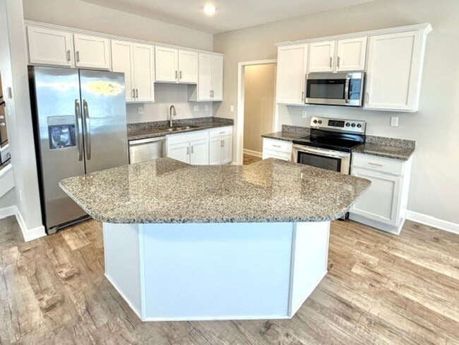 Photo - 5440 Lakeside Cove Unit 1