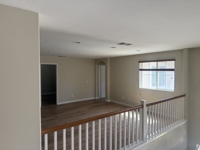Photo - 43725 Windrose Pl