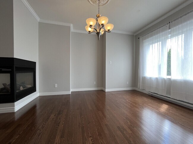 Photo - 6 Blue Puttee Drive