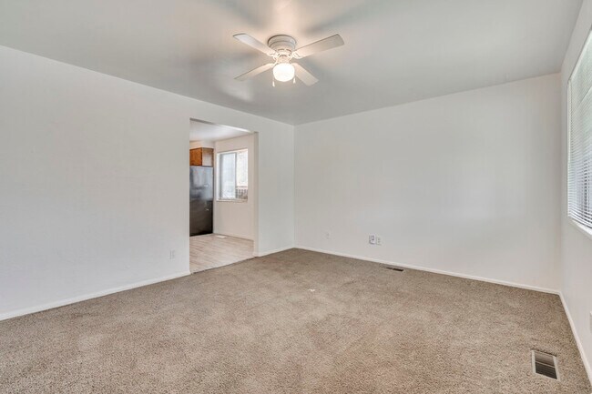 Photo - 1194 W 300 N St