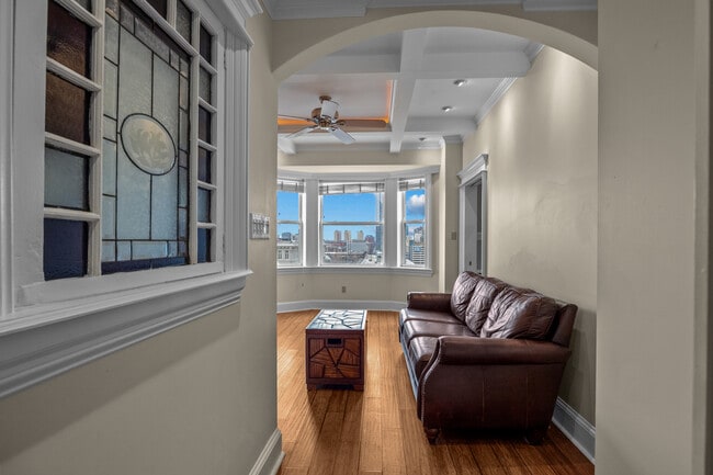 Photo - 2135 Walnut St Unit 1202