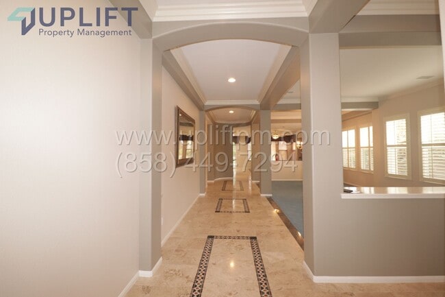 Photo - 4 bed 2.5 Bath On A Cula-De-Sac