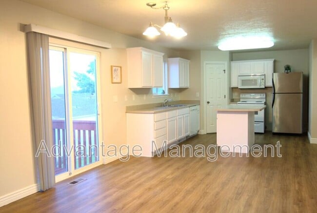 Photo - 4044 S Lake Vista Dr