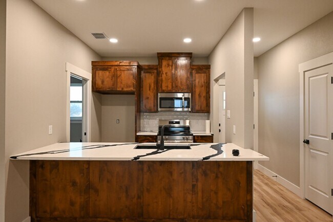 Photo - 1340-1340 Co Rd 2175